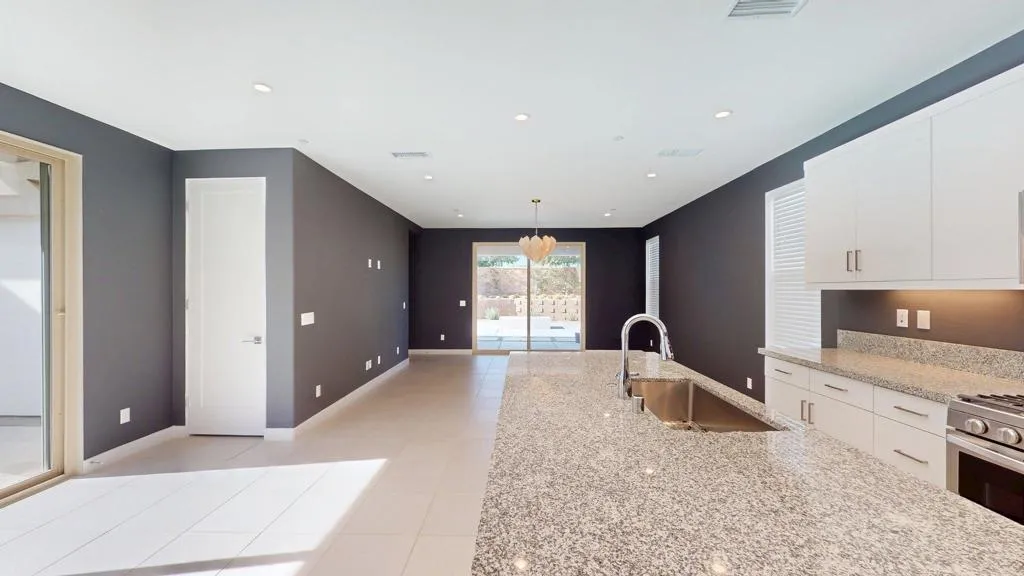 35887 Mccarthy Street, Palm Desert, California 92211 home-pic-19