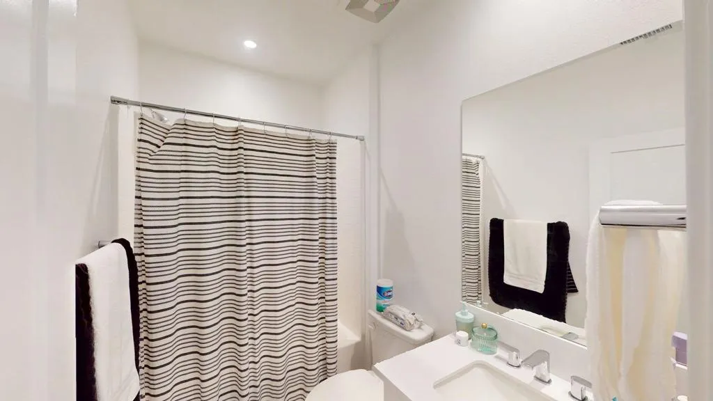 35887 Mccarthy Street, Palm Desert, California 92211 home-pic-39