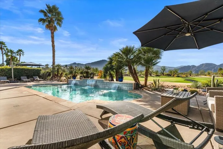 39-55855 Turnberry Way-15