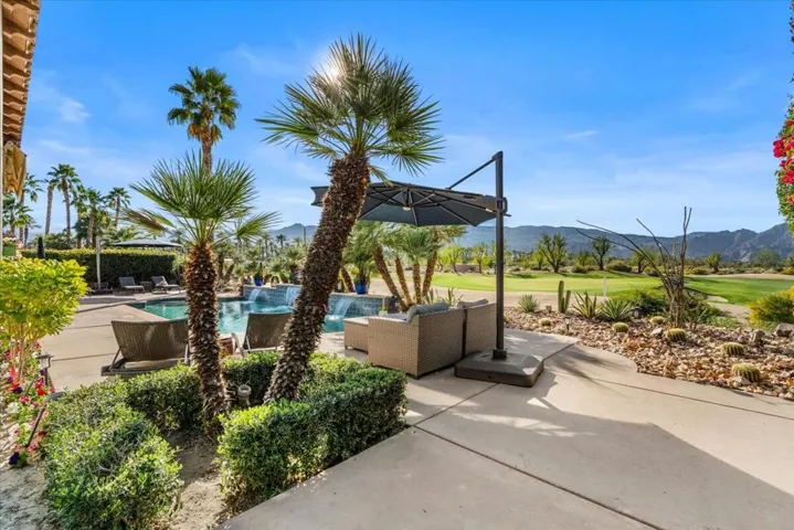 40-55855 Turnberry Way-14