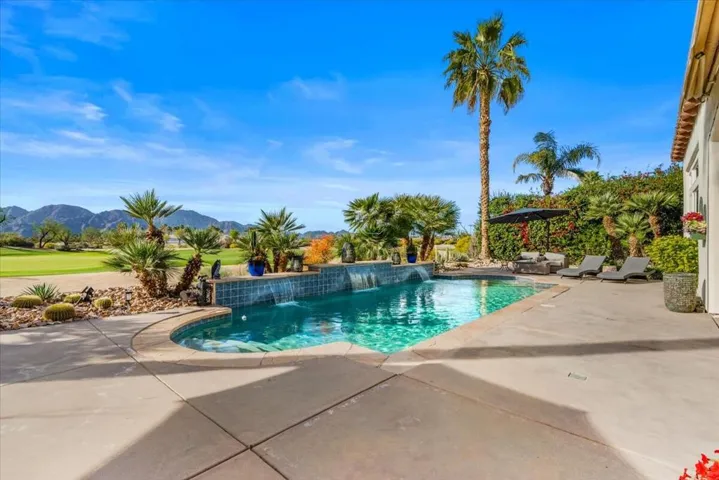 34-55855 Turnberry Way-20