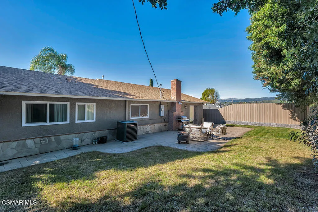 896 Moffatt Circle, Simi Valley, California 93065 home-pic-43