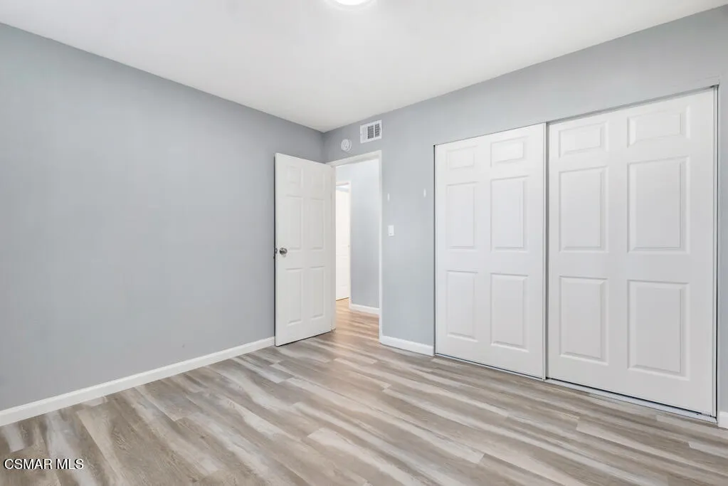 896 Moffatt Circle, Simi Valley, California 93065 home-pic-41