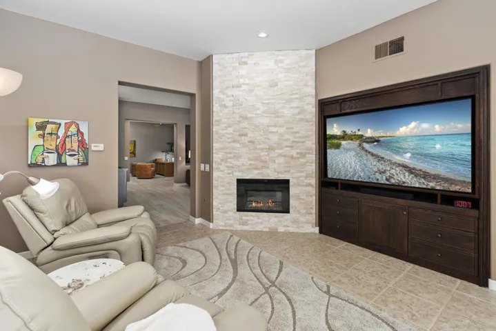 22_11976651_185505_185505-EI-122