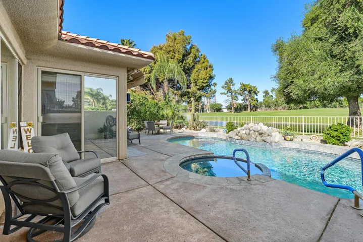 41_11976670_185505_185505-EI-141