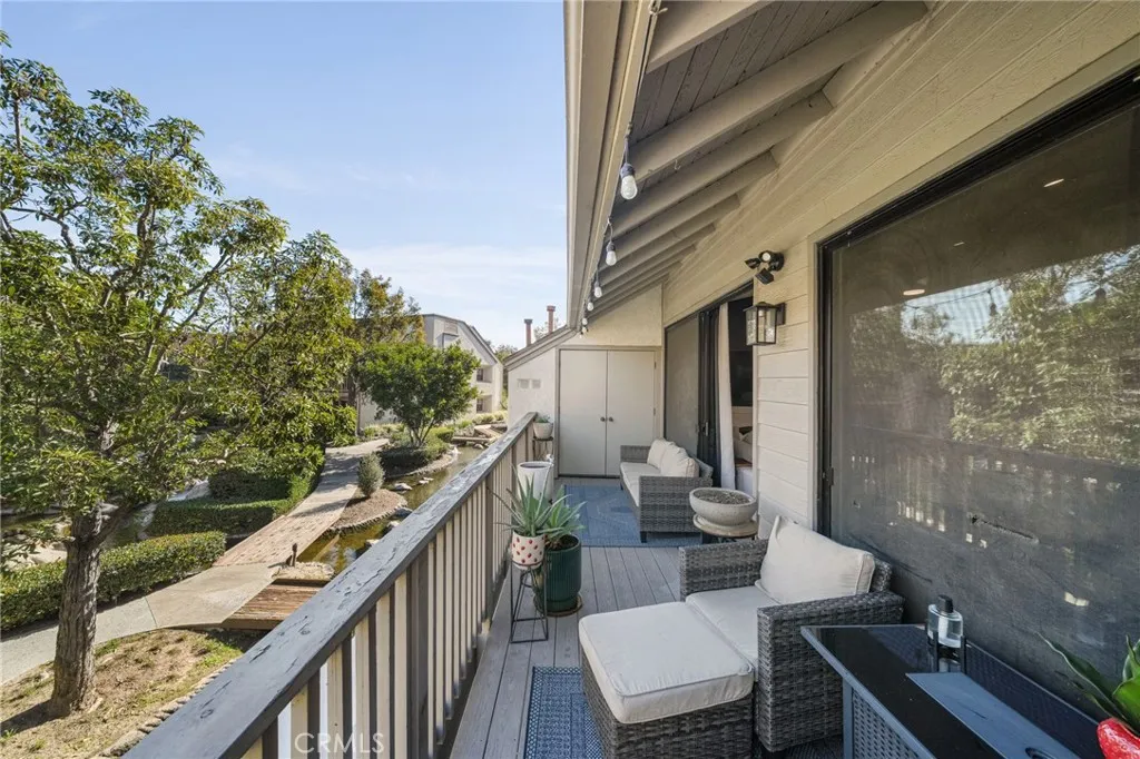 10571 Lakeside Drive S D, Garden Grove, California 92840 home-pic-9