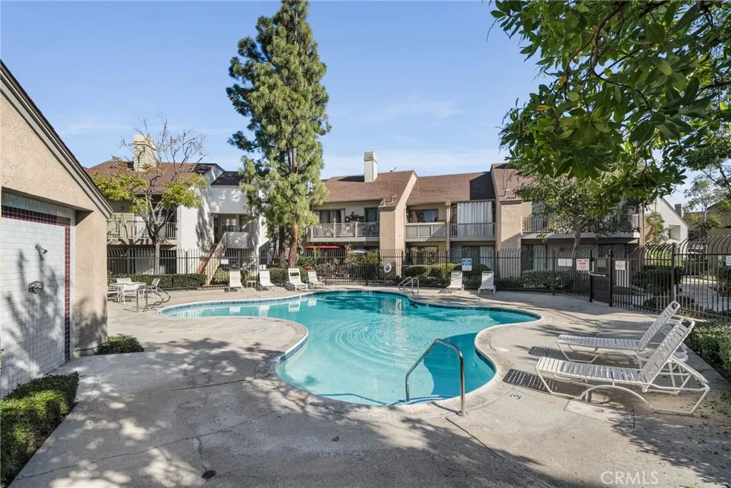 10571 Lakeside Drive S D, Garden Grove, California 92840 home-pic-21