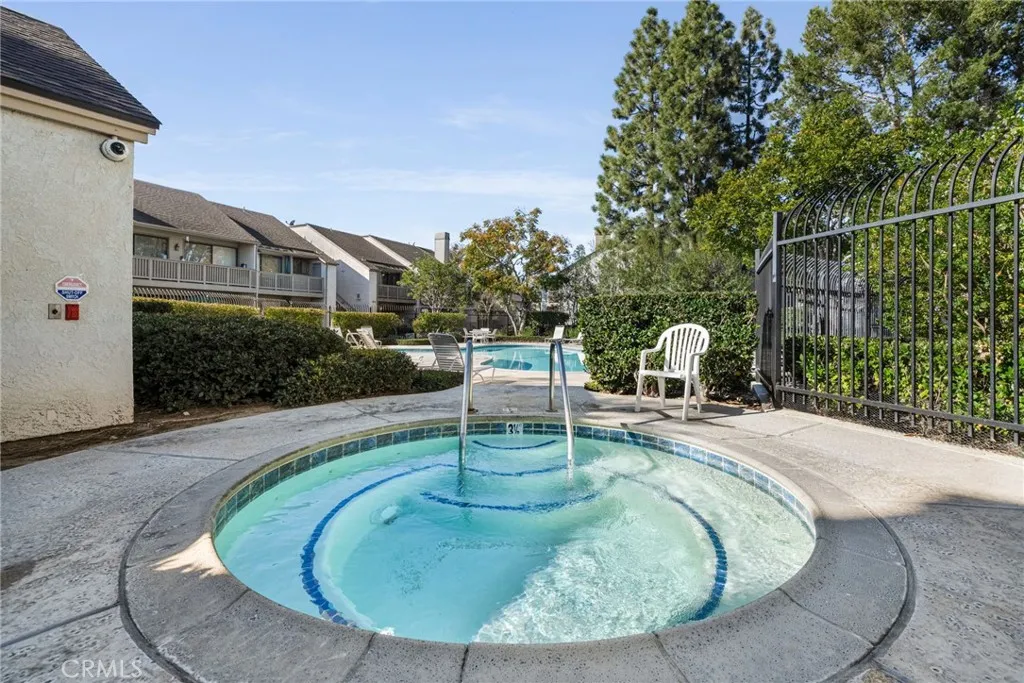 10571 Lakeside Drive S D, Garden Grove, California 92840 home-pic-22