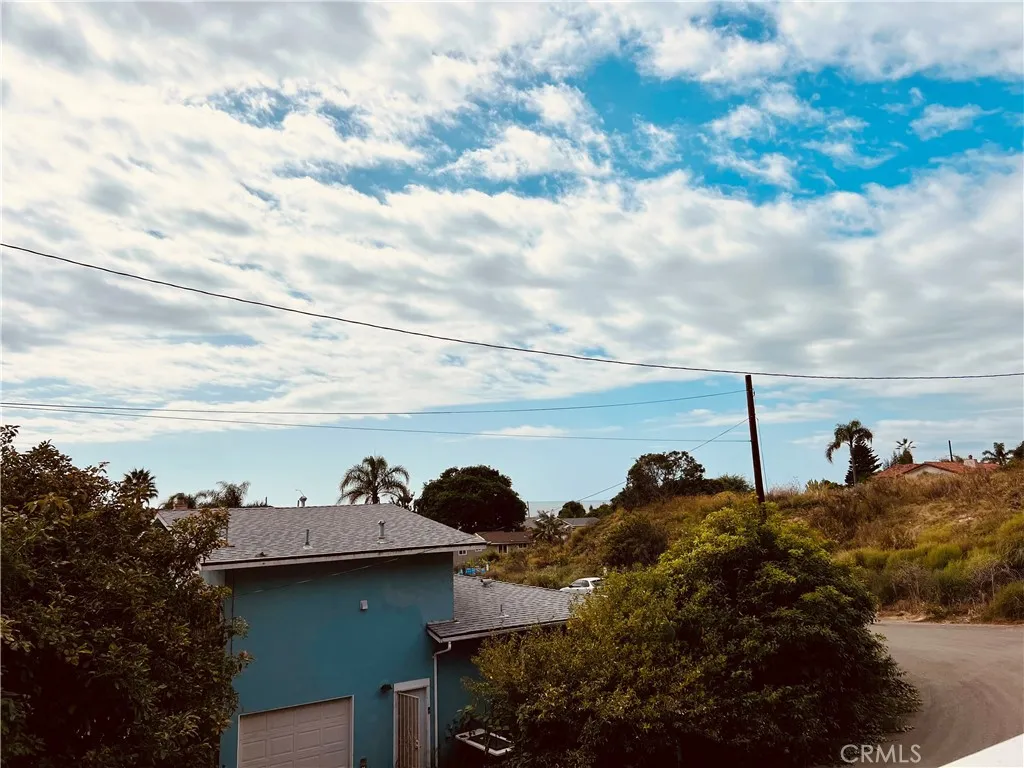 6835 Vista Del Rincon Drive, Ventura, California 93001 home-pic-3