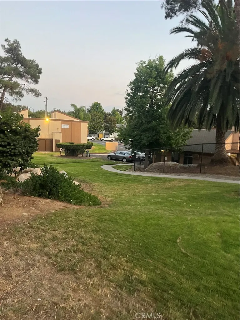 1051 Rock Springs, Escondido, California 92026 home-pic-21