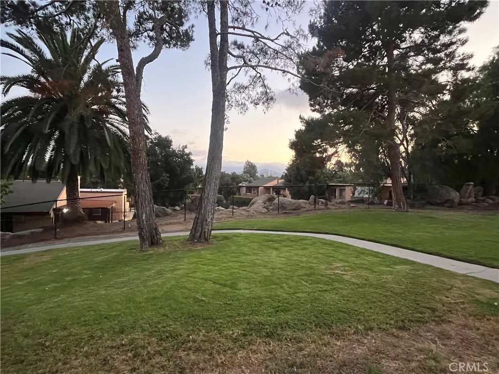 1051 Rock Springs, Escondido, California 92026 home-pic-20
