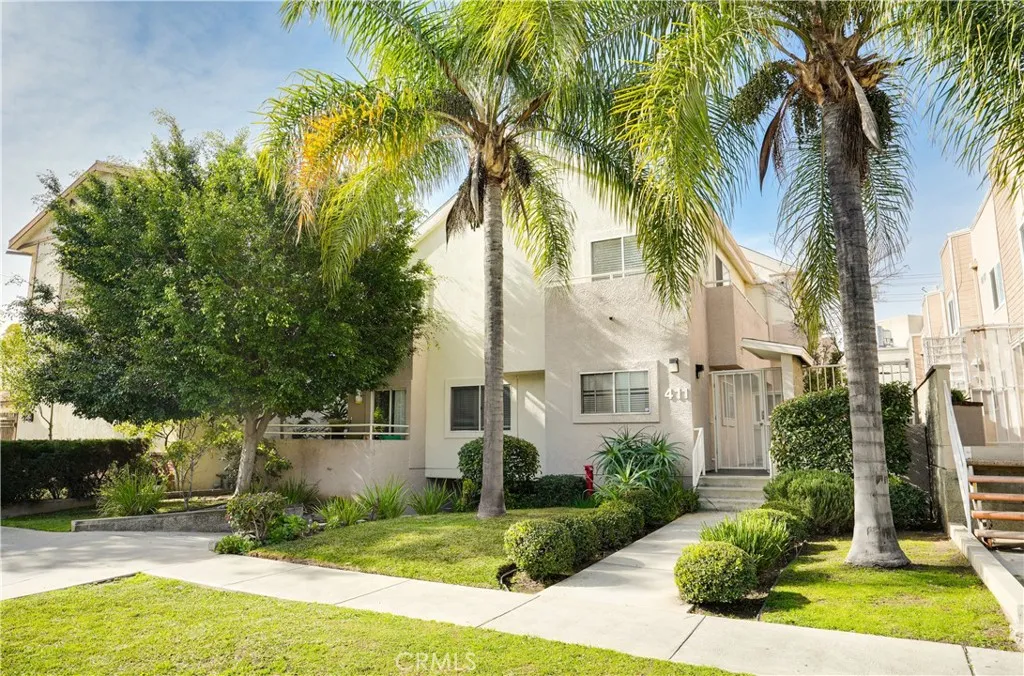 411 N Jackson Street 104, Glendale, California 91206 home-pic-1