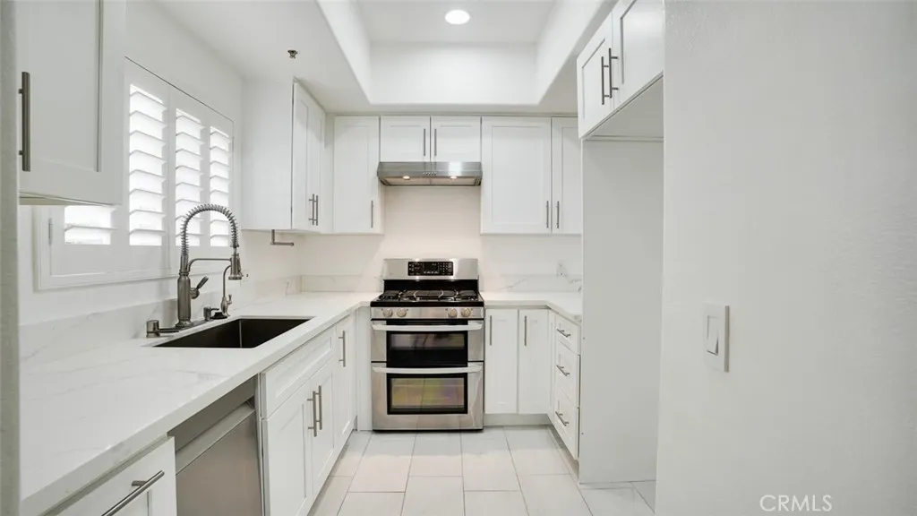 411 N Jackson Street 104, Glendale, California 91206 home-pic-6
