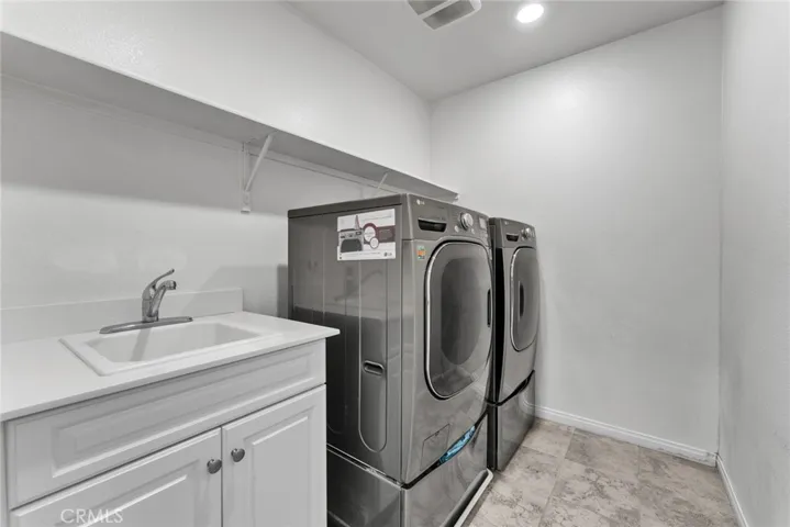 2827 E Banner, Ontario, California 91762