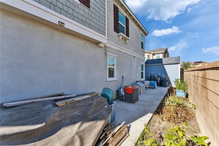 2827 E Banner, Ontario, California 91762