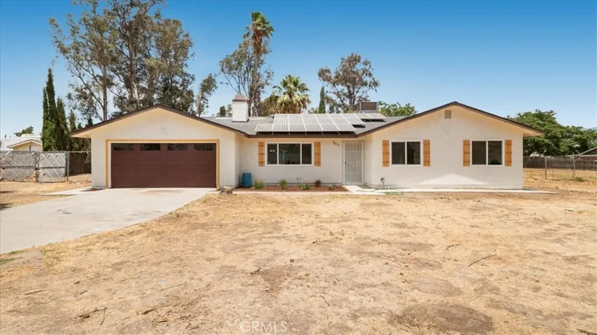 943 Wesley, Banning, California 92220