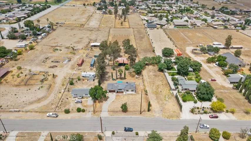 943 Wesley, Banning, California 92220