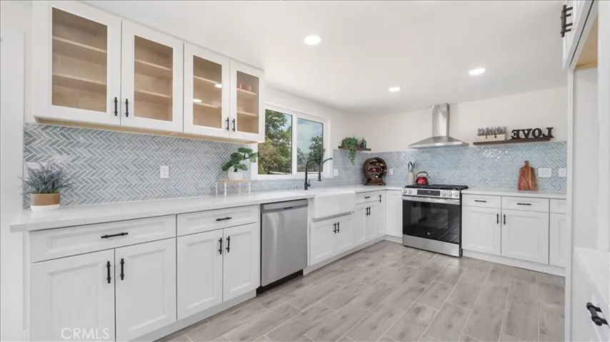 943 Wesley, Banning, California 92220