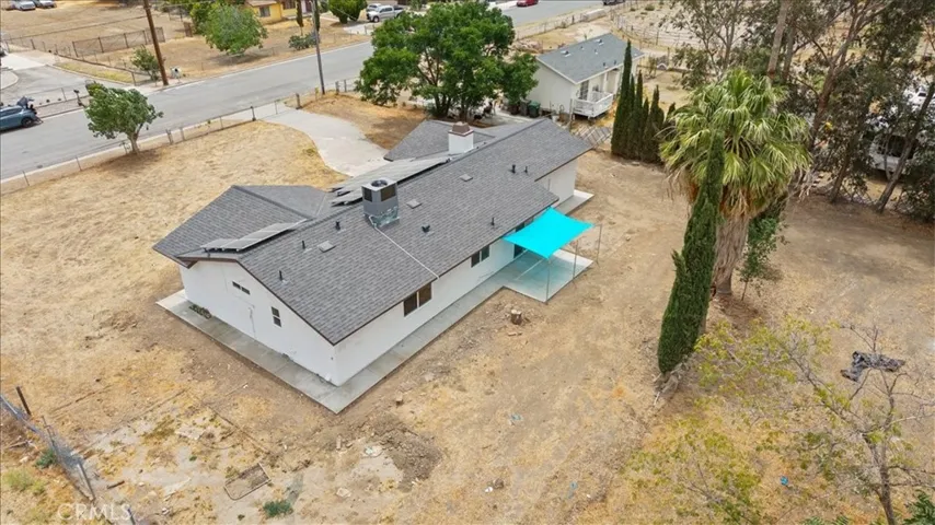 943 Wesley, Banning, California 92220