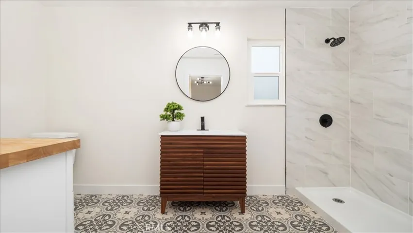 943 Wesley, Banning, California 92220
