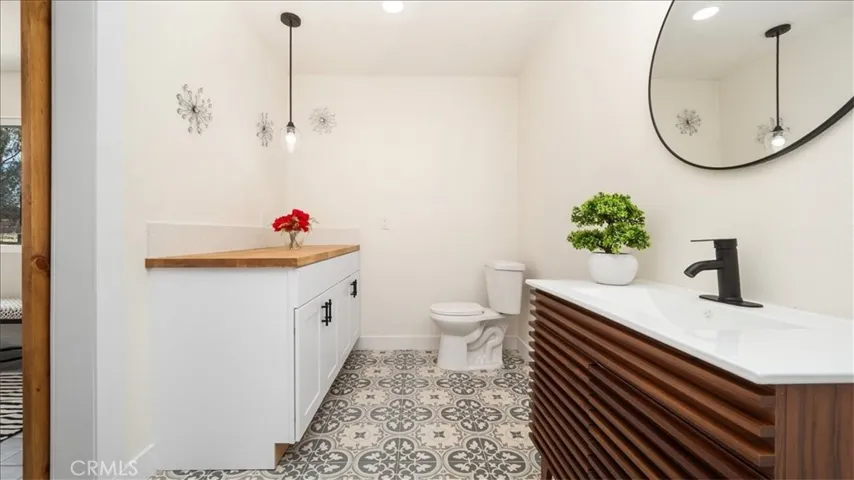 943 Wesley, Banning, California 92220