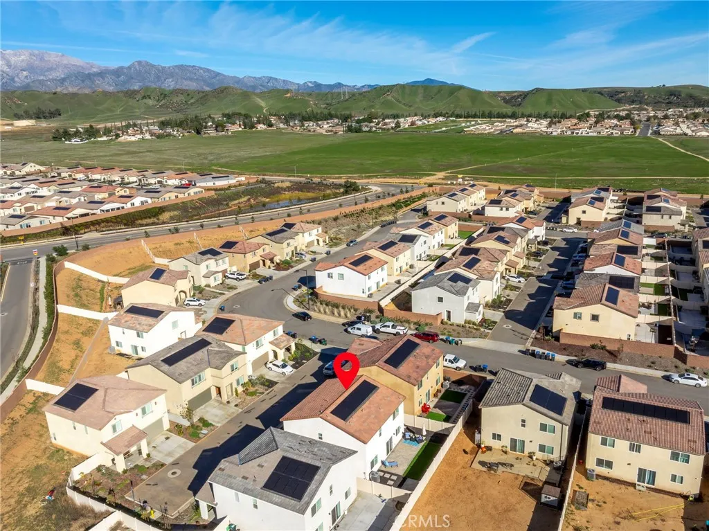 1489 Goldenbrush Way, Banning, California 92220 home-pic-30