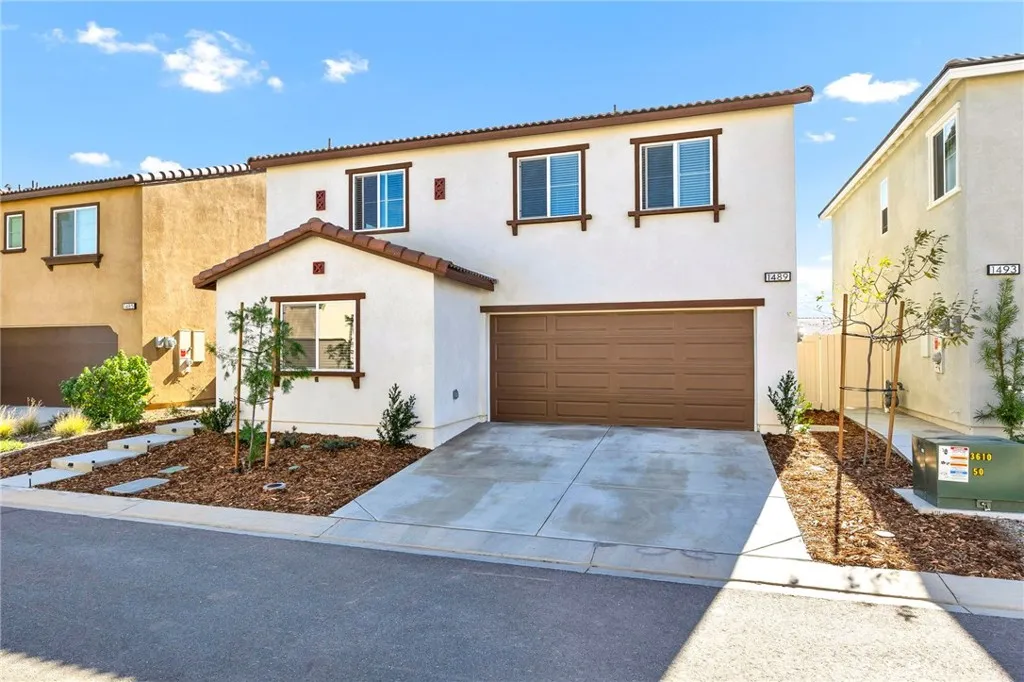 1489 Goldenbrush Way, Banning, California 92220 home-pic-3