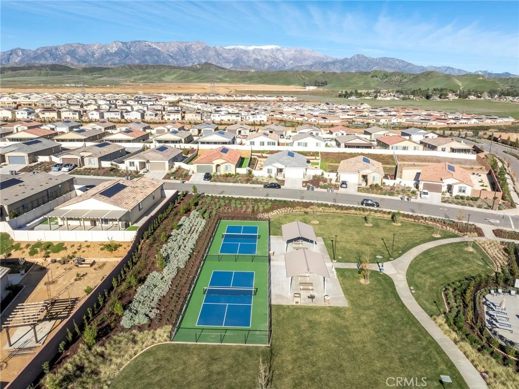 1489 Goldenbrush Way, Banning, California 92220 home-pic-35