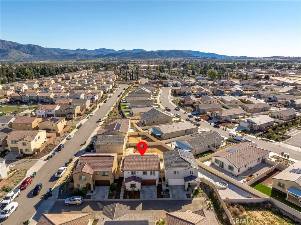 1489 Goldenbrush Way, Banning, California 92220 home-pic-27