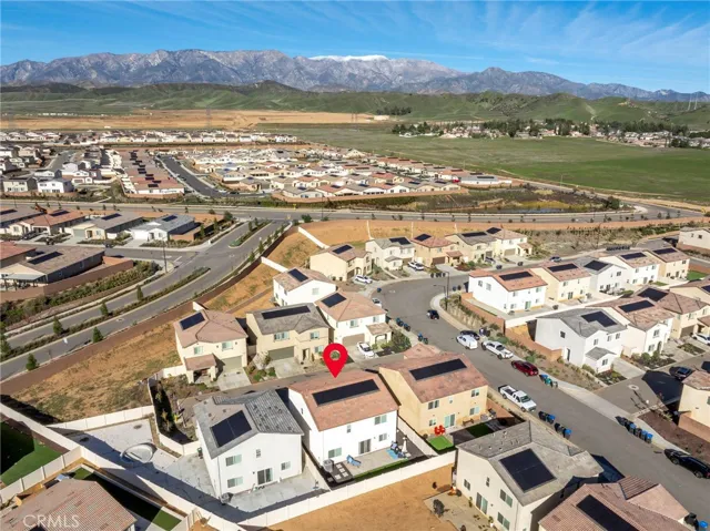 Gorgeous Mountain Views!