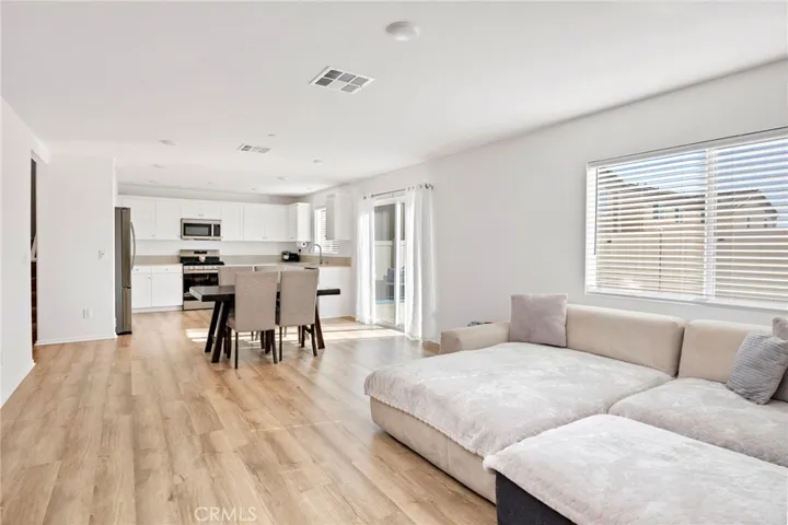 Family & Dining room areas