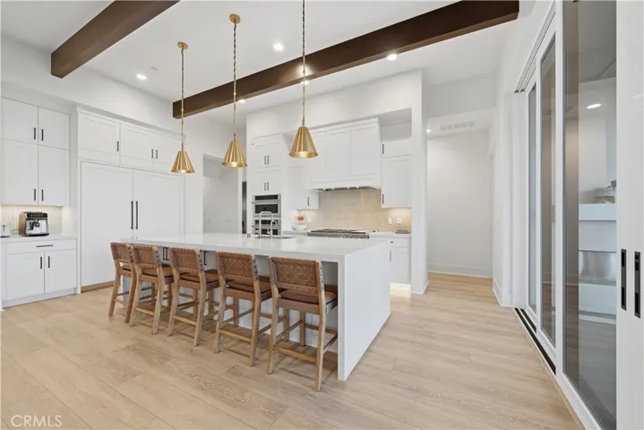 Plenty of Seating at the Large Kitchen Island