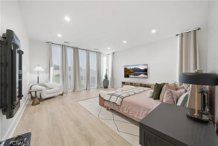 Primary Suite-Full Wall Sliding Doors