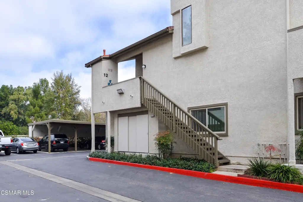 104 Maegan Place 12, Thousand Oaks, California 91362 home-pic-1