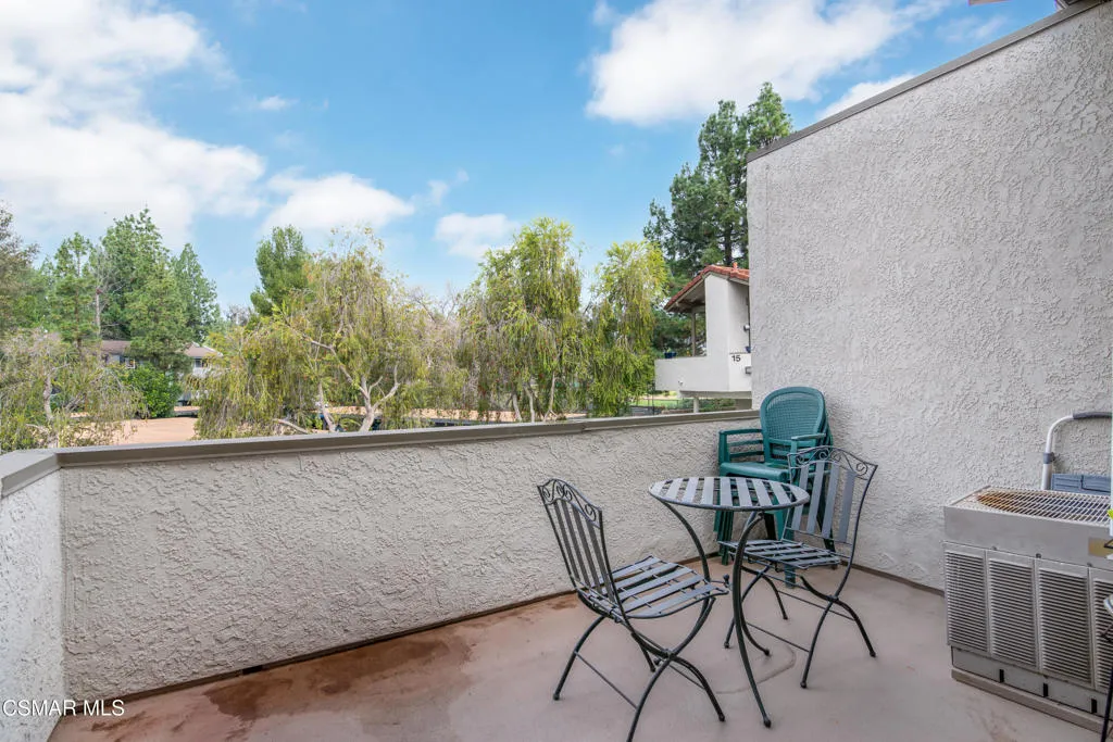 104 Maegan Place 12, Thousand Oaks, California 91362 home-pic-17