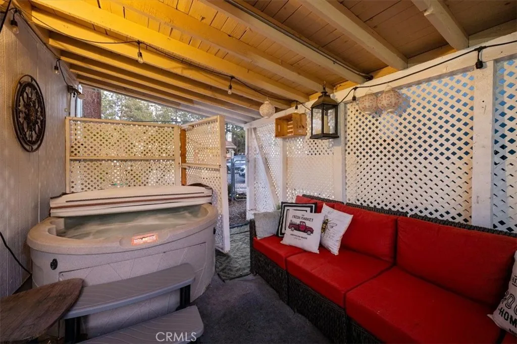 300 W North Shore, Big Bear City, California 92314 home-pic-24