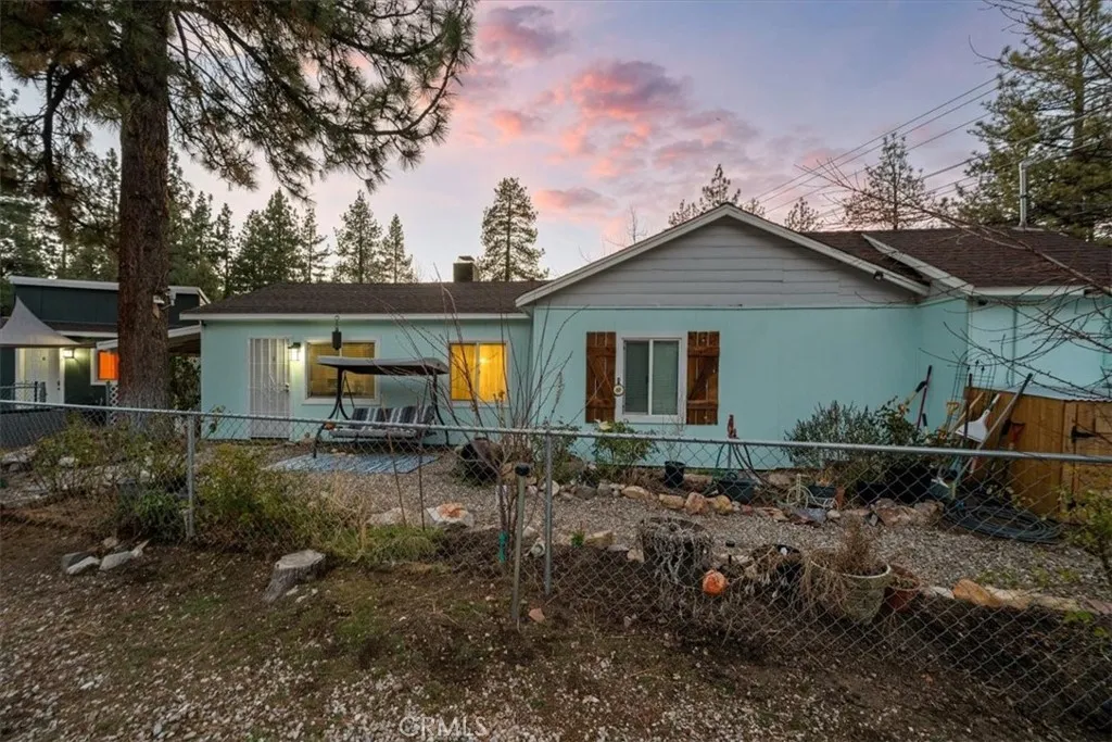 300 W North Shore, Big Bear City, California 92314 home-pic-6