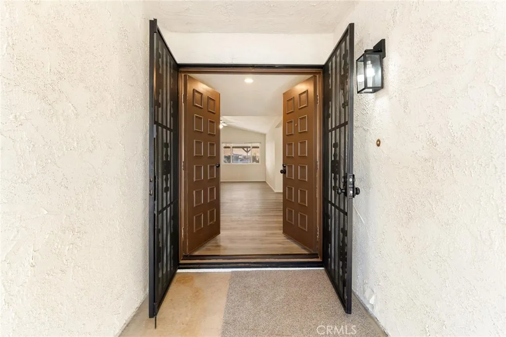 1127 Alleppo Court, Hemet, California 92545 home-pic-5