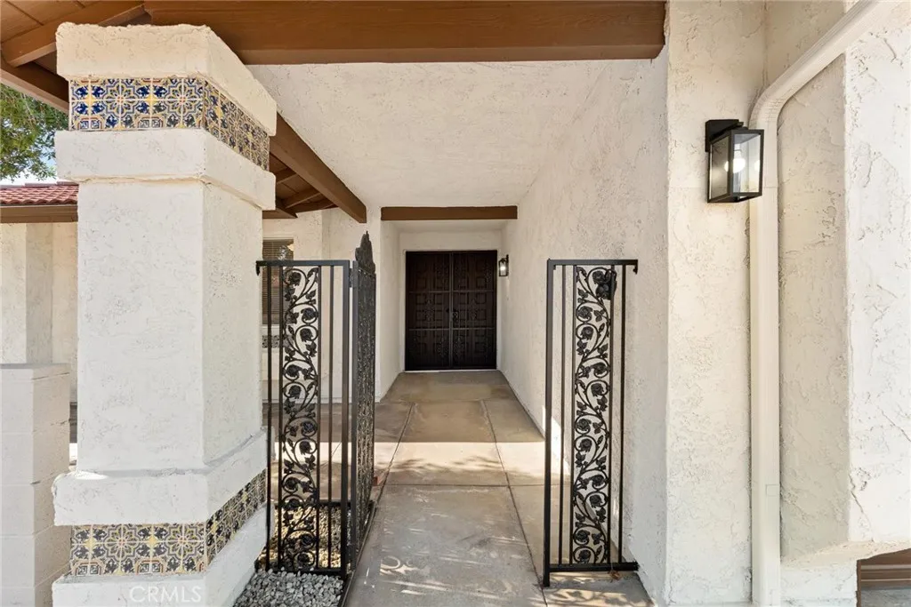 1127 Alleppo Court, Hemet, California 92545 home-pic-4