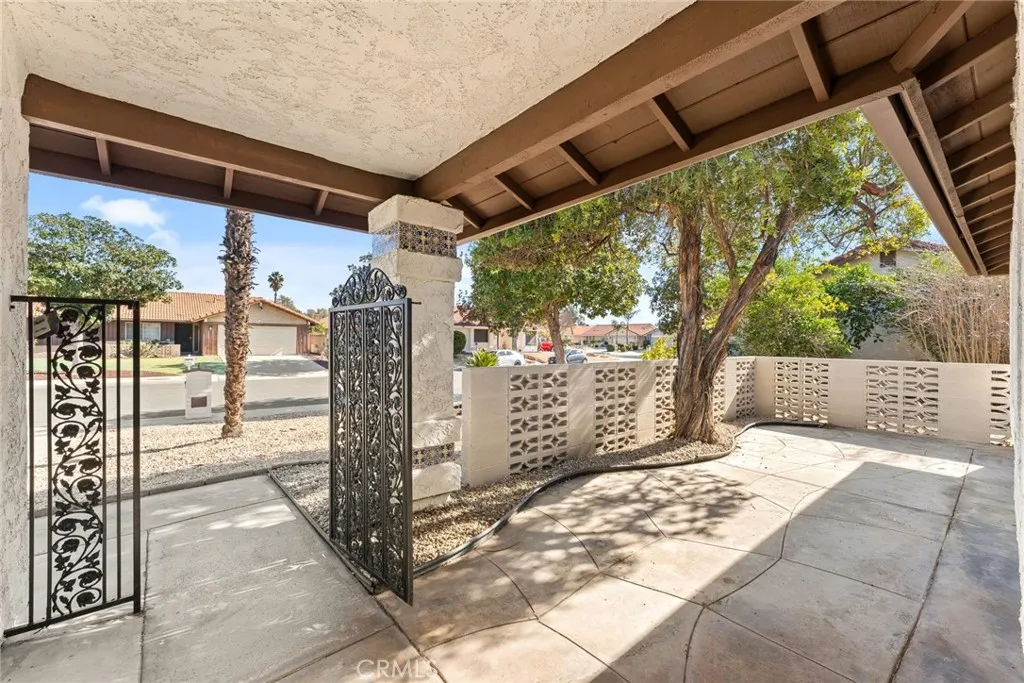 1127 Alleppo Court, Hemet, California 92545 home-pic-3