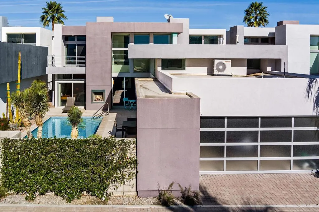 1054 Paz Drive, Palm Springs, California 92262 home-pic-1