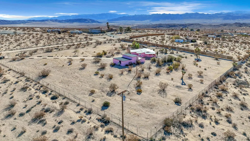 2642 Star Lane, Joshua Tree, California 92252 home-pic-68