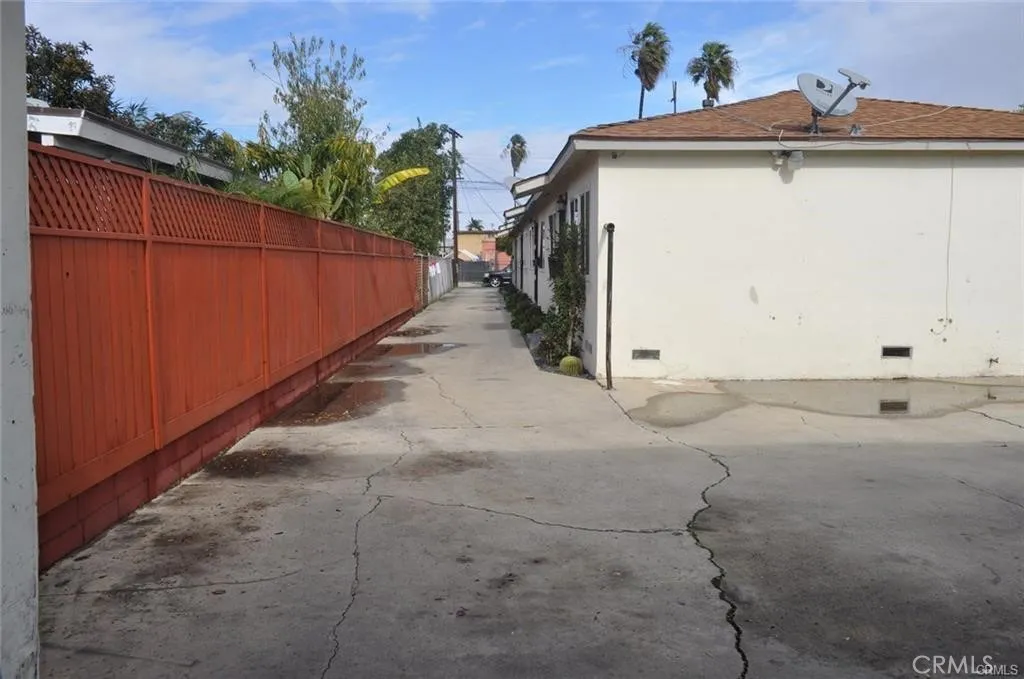 1562 W 226th, Torrance, California 90501 home-pic-5