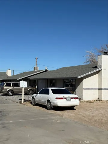 20958 Nisqually Road, Apple Valley, California 92308
