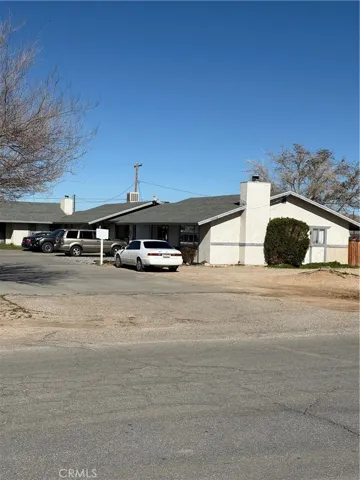 20958 Nisqually Road, Apple Valley, California 92308