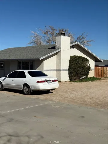 20958 Nisqually Road, Apple Valley, California 92308