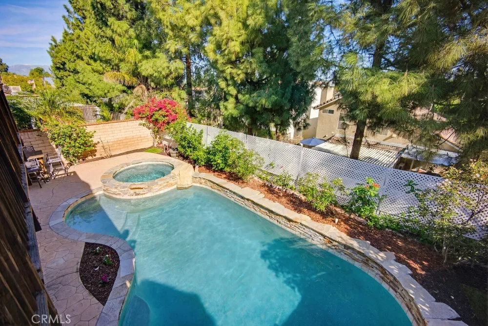 1751 Moccasin Trail, Corona, California 92882 home-pic-44
