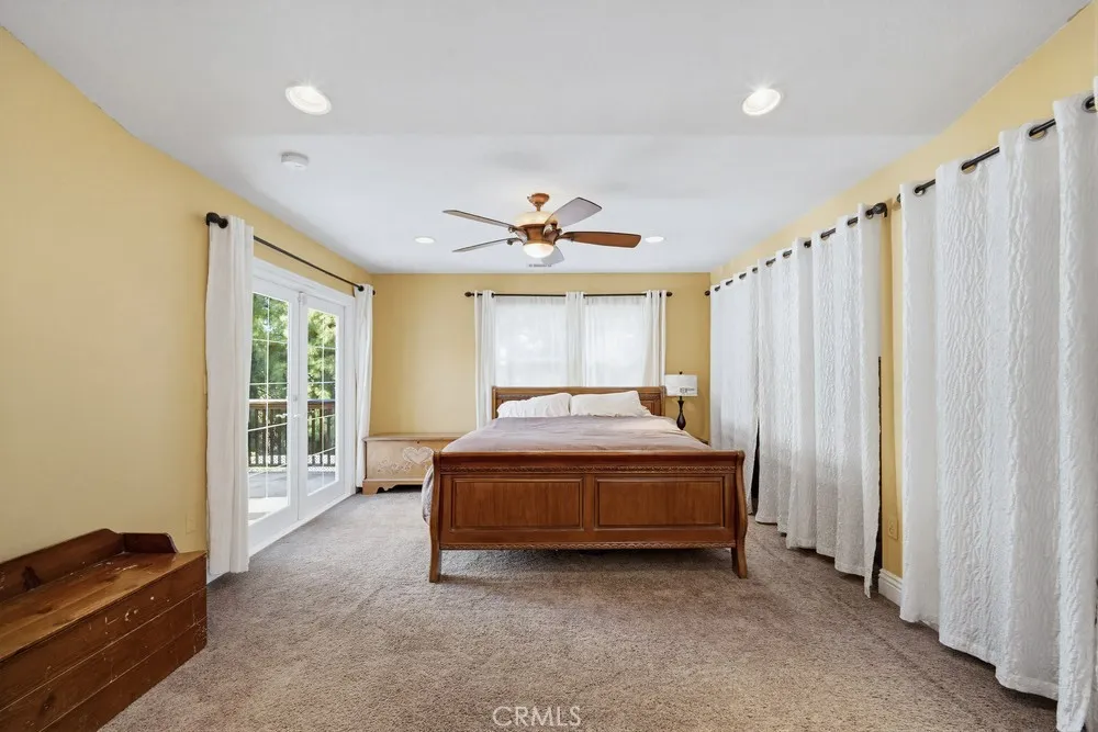 1751 Moccasin Trail, Corona, California 92882 home-pic-29