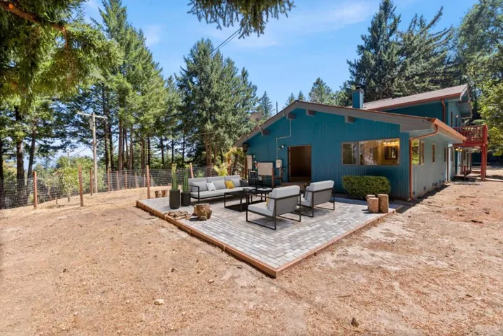 19850 Skyline Boulevard, Los Gatos, California 95033