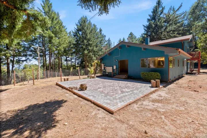 19850 Skyline Boulevard, Los Gatos, California 95033